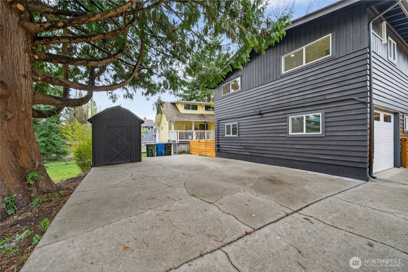9400 12th Avenue SW, Seattle, WA 98106