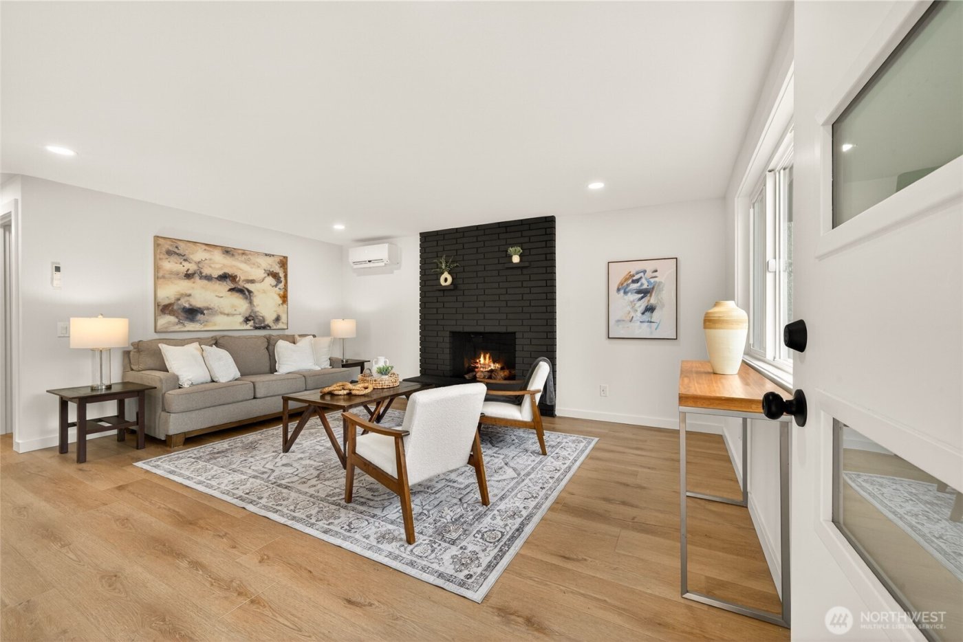 9400 12th Avenue SW, Seattle, WA 98106