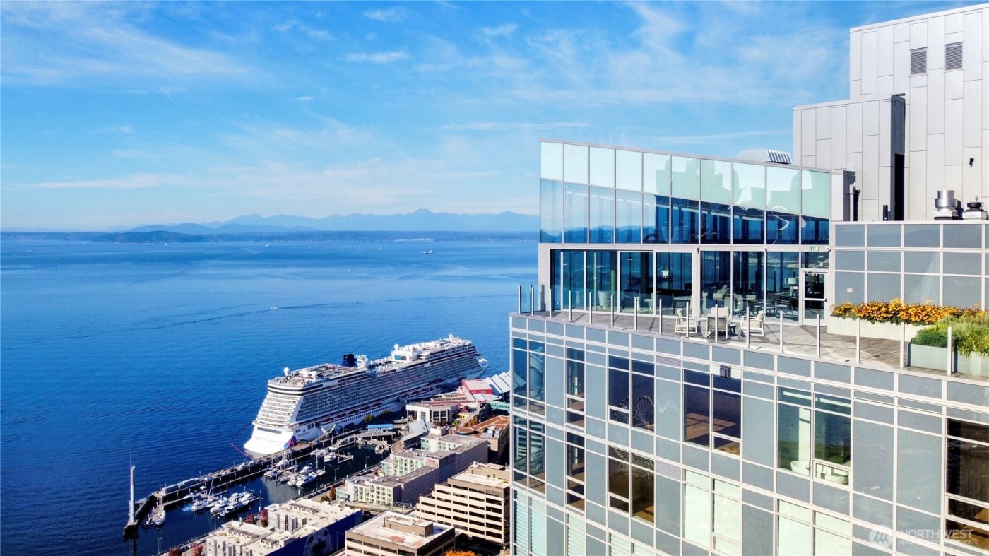 121 Stewart Street #1306, Seattle, WA 98101