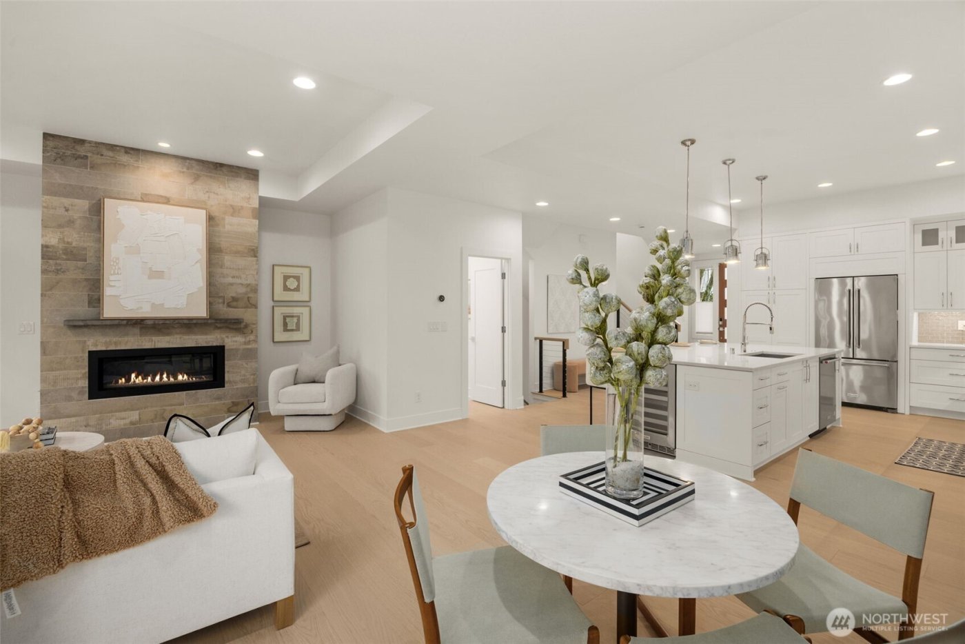 315 State Street S #21, Kirkland, WA 98033