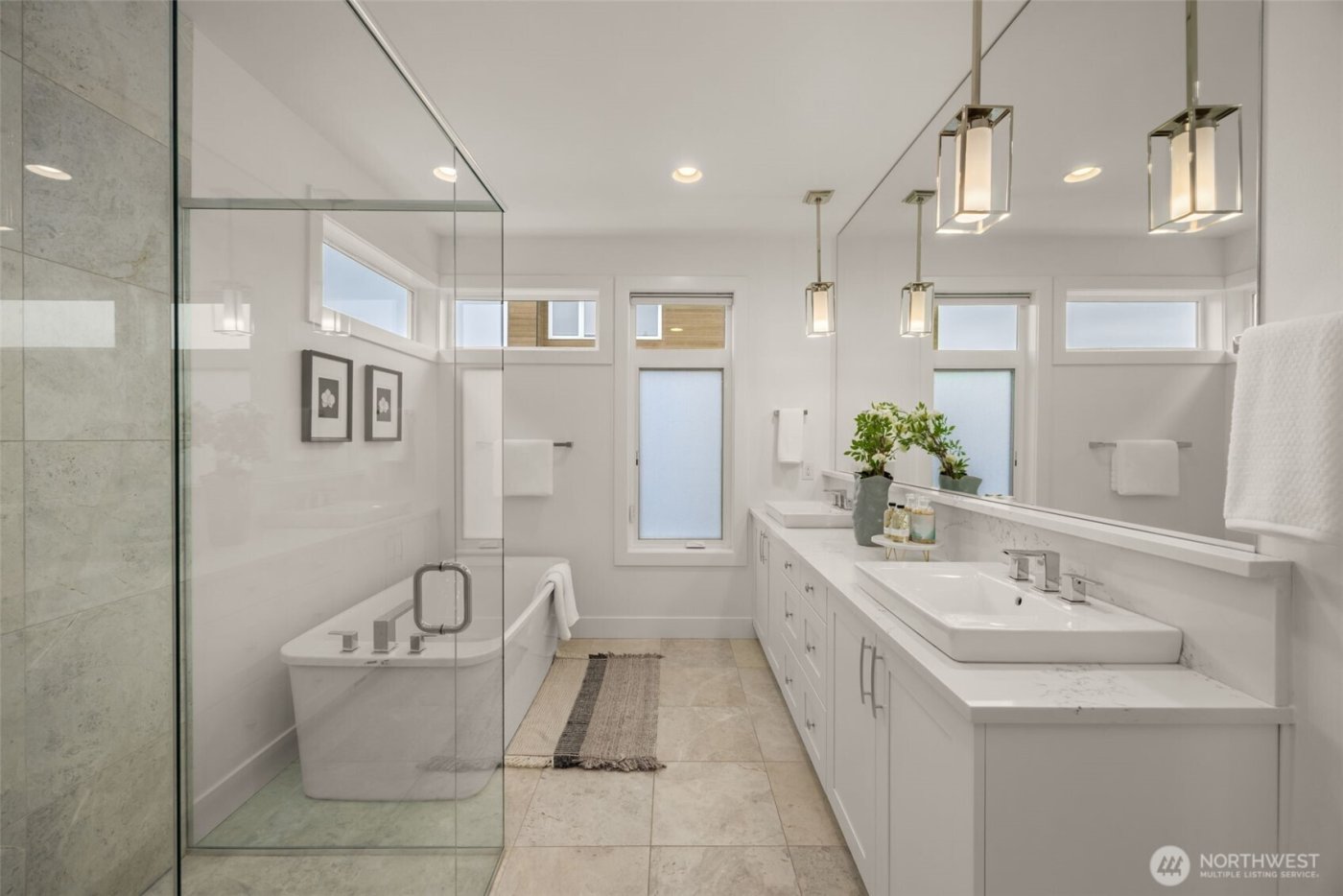 315 State Street S #21, Kirkland, WA 98033