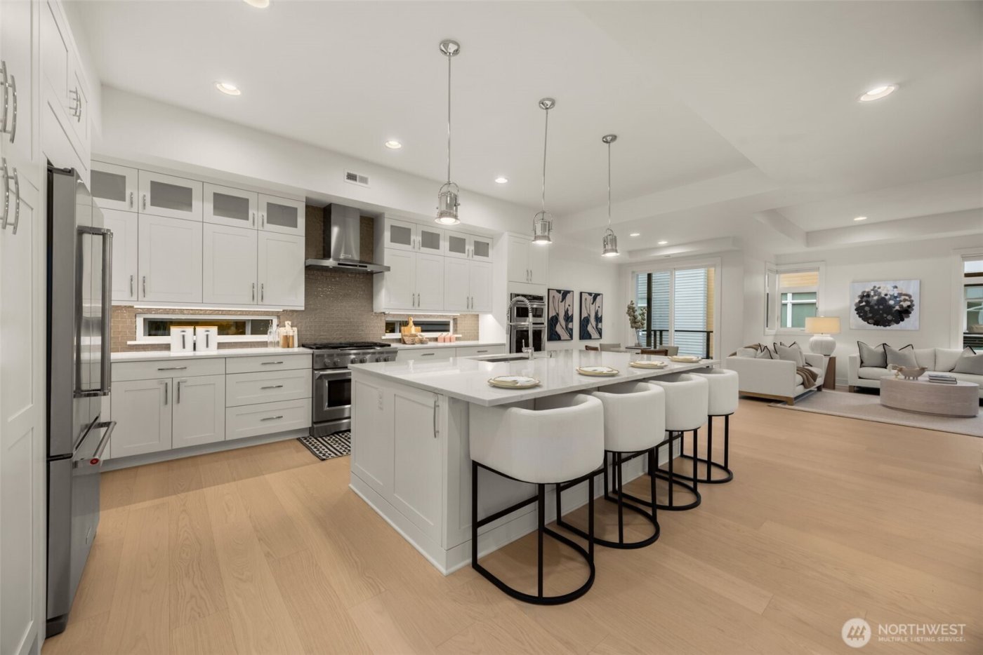 315 State Street S #21, Kirkland, WA 98033