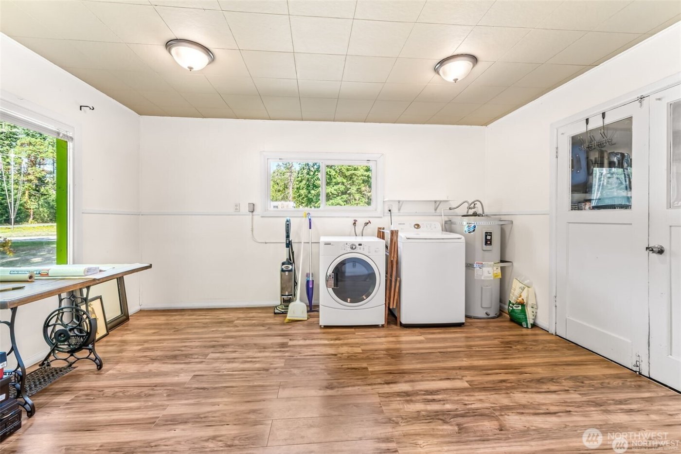 615 SW Camano Drive , Camano Island, WA 98282