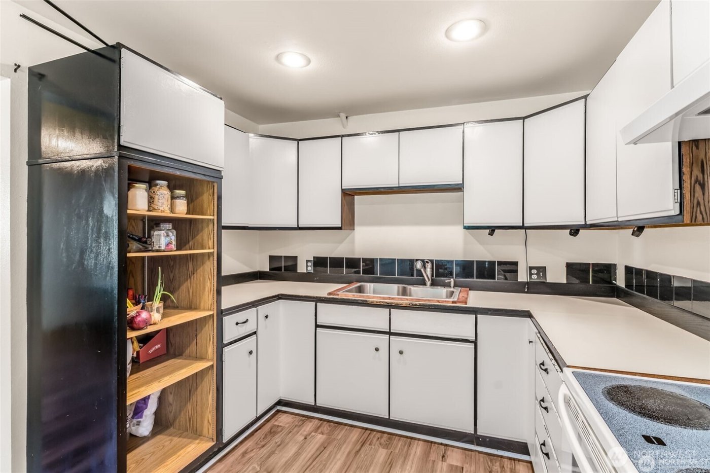 615 SW Camano Drive , Camano Island, WA 98282