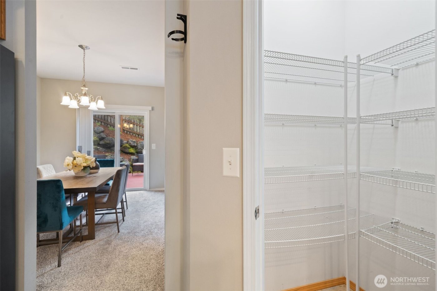 1991 NE Trussel Court , Bremerton, WA 98311