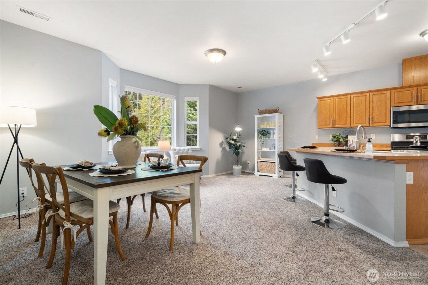 1991 NE Trussel Court , Bremerton, WA 98311