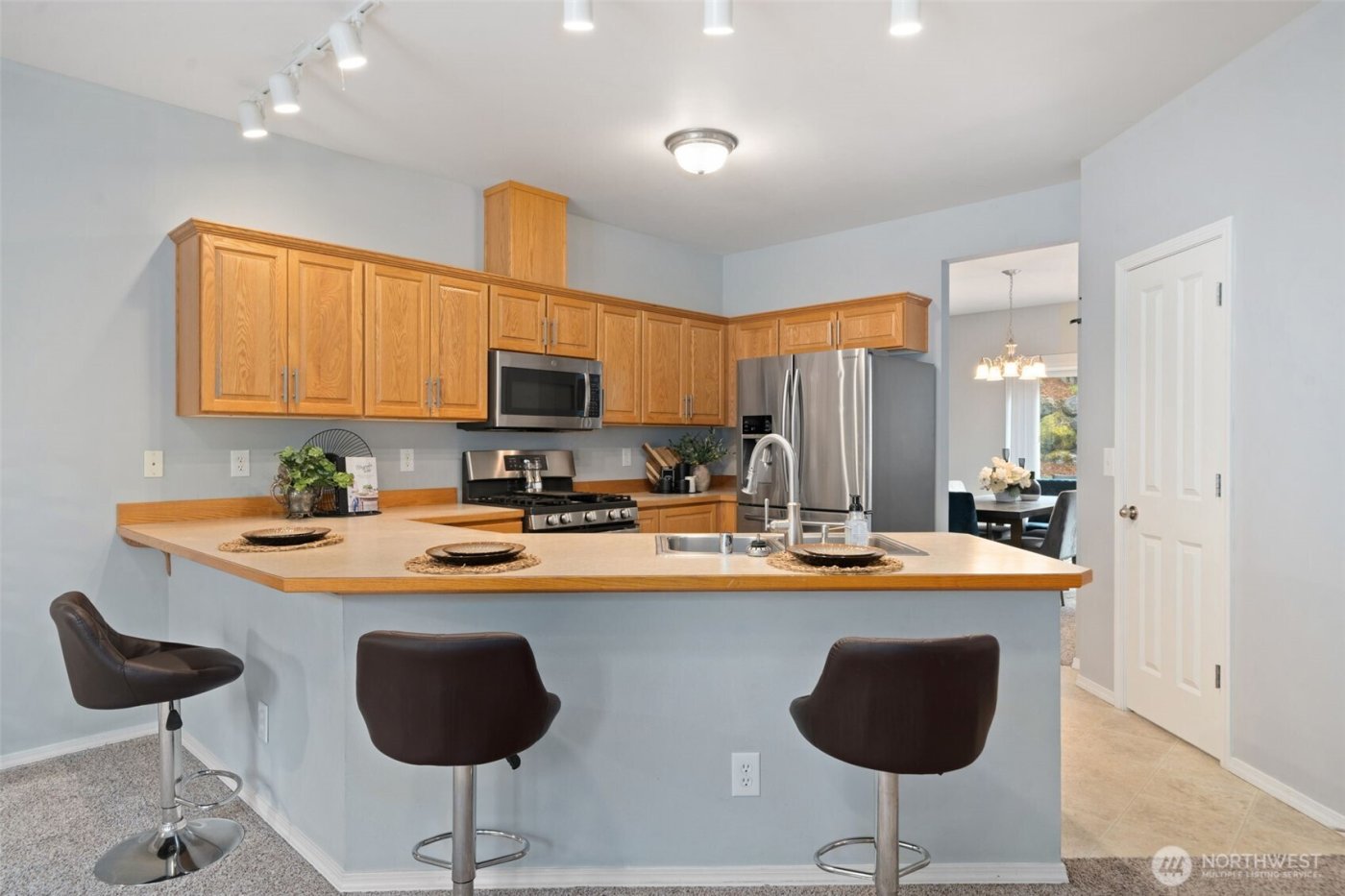 1991 NE Trussel Court , Bremerton, WA 98311