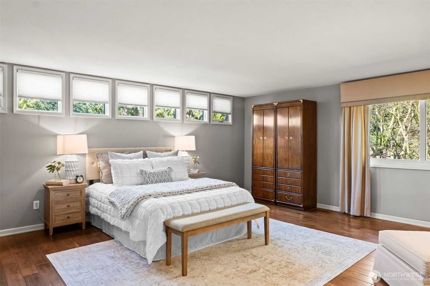 8902 Park Ridge Drive W, University Place, WA 98467