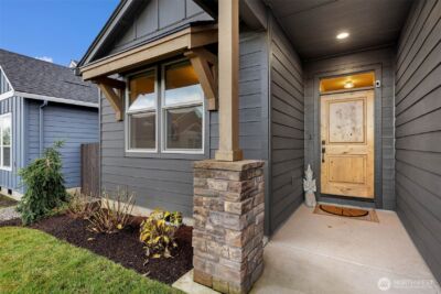 825 S Goose Loop , Ridgefield, WA 98642 - Photo 3