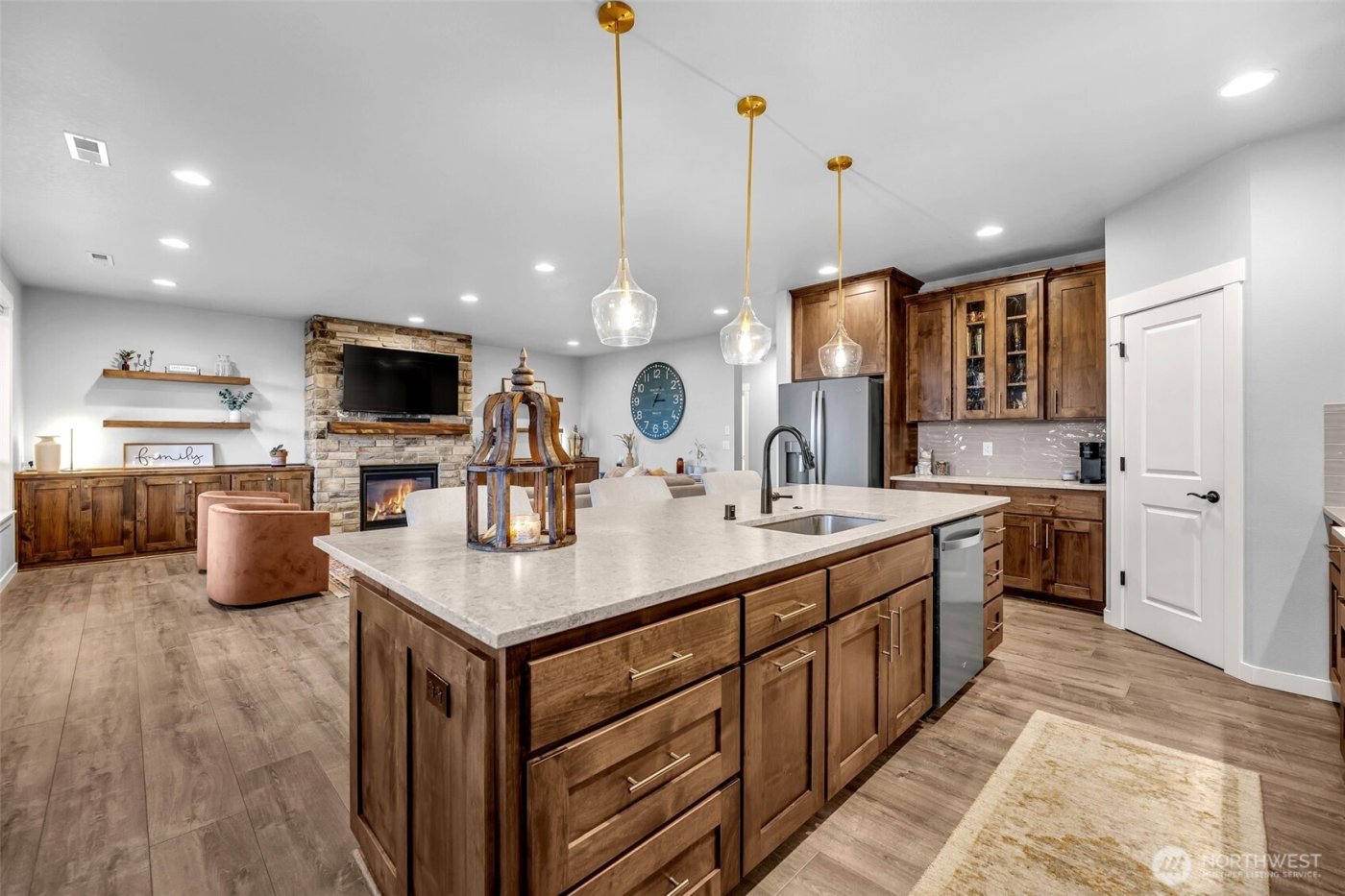 825 S Goose Loop , Ridgefield, WA 98642