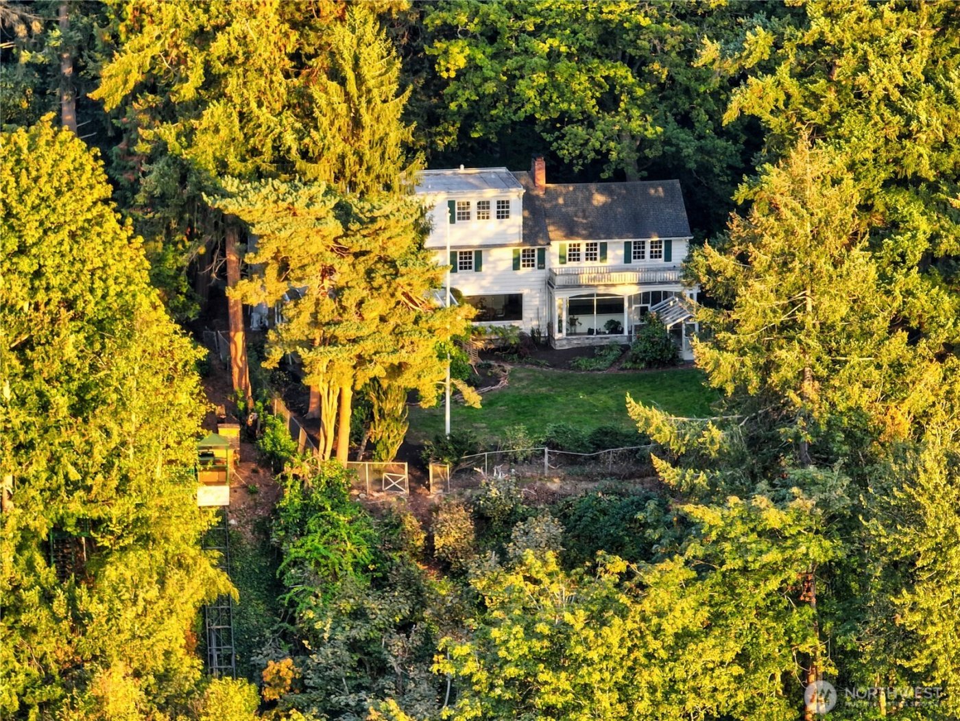 2425 Evergreen Point Road , Medina, WA 98039