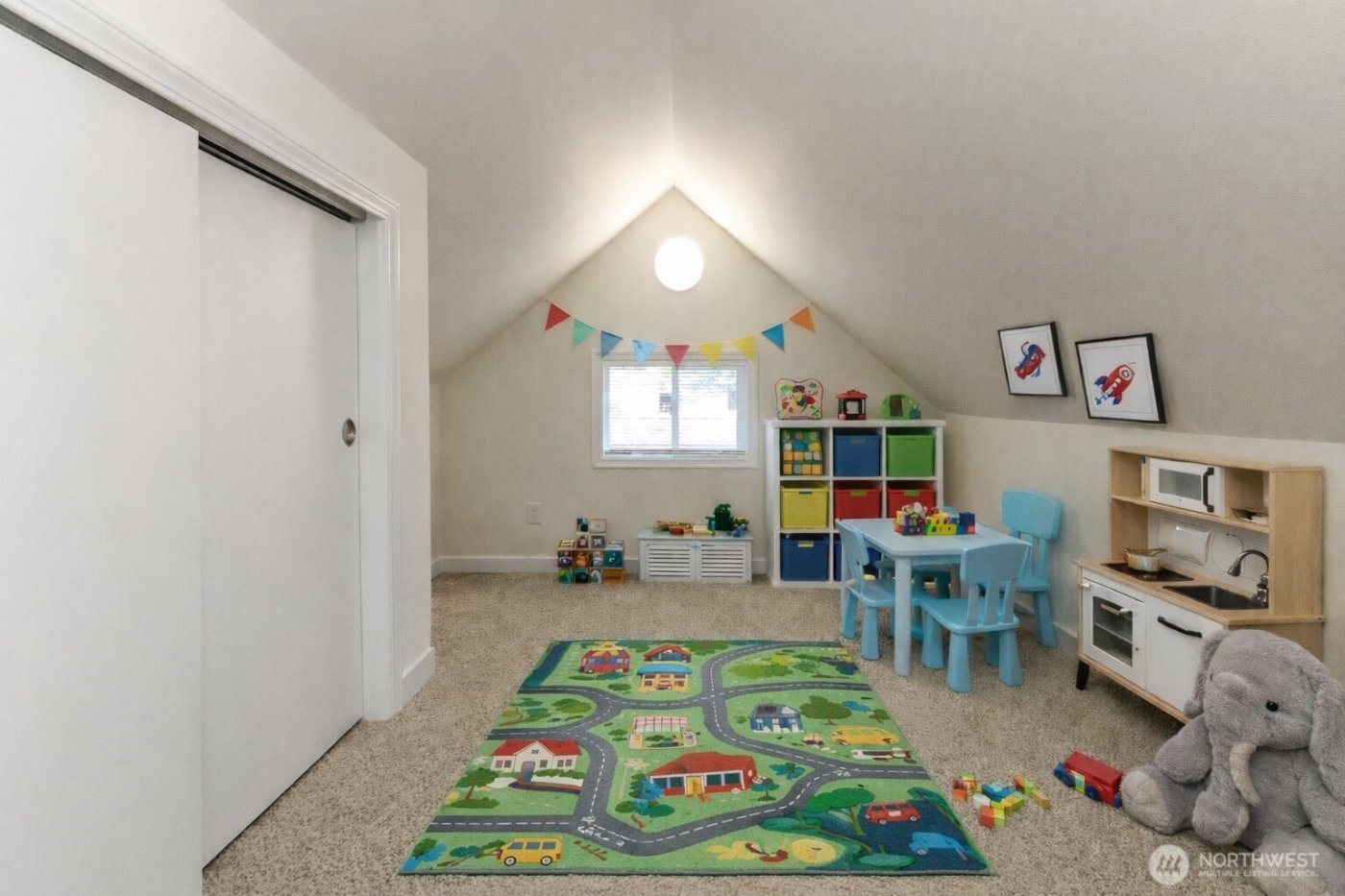 26134 108th Avenue SE, Kent, WA 98030