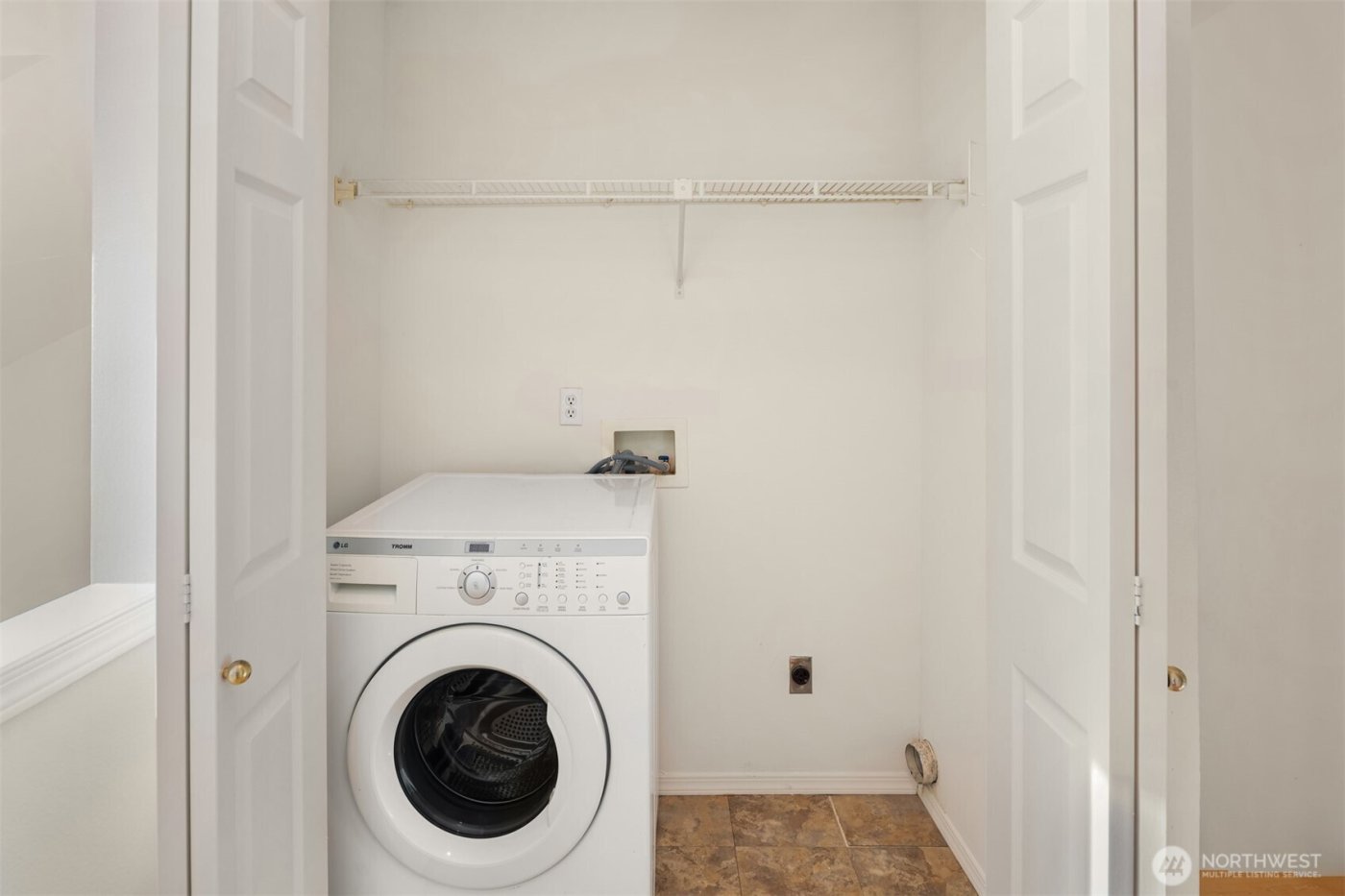 18544 NE 57th Street , Redmond, WA 98052