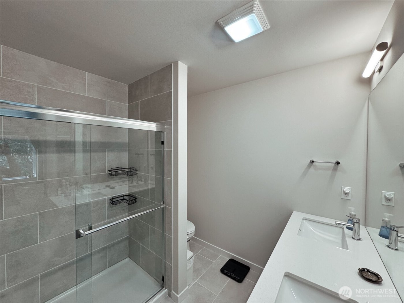 1820 201st Place SE Unit #A5 , Bothell, WA 98012