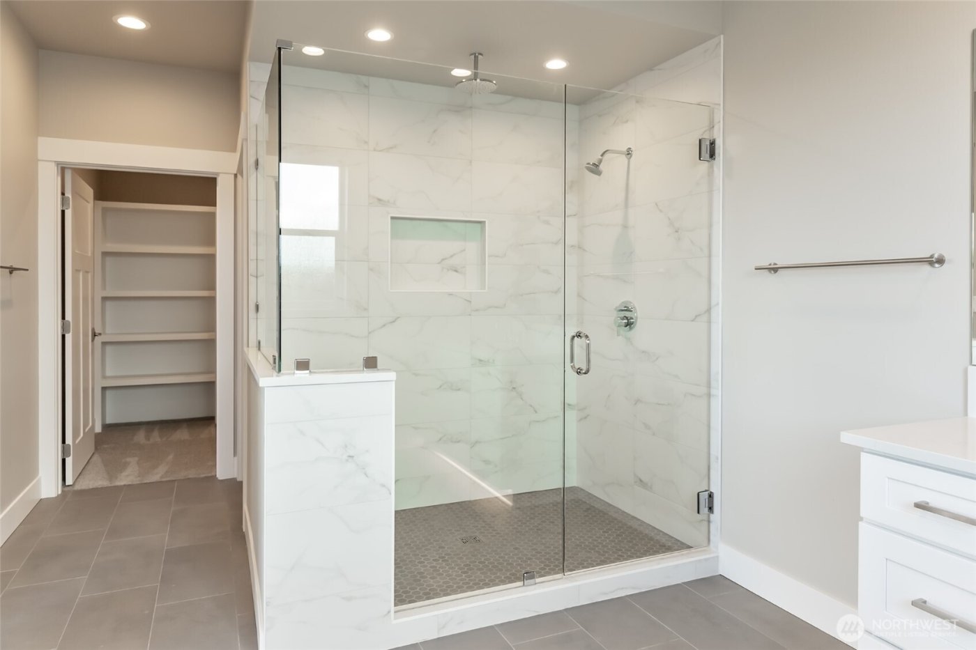 402 E Heatherstone Court , Ellensburg, WA 98926