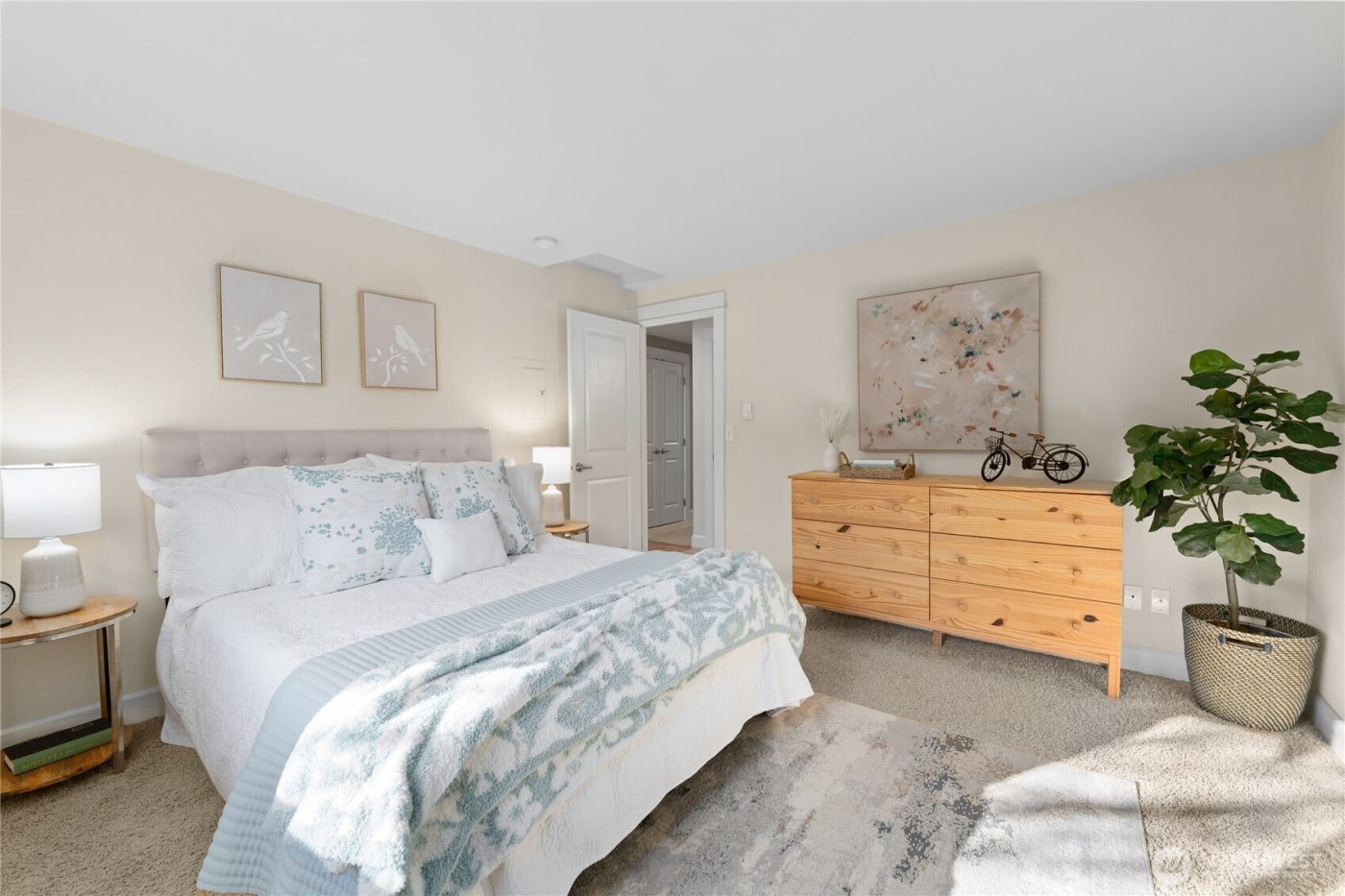 300 N 130th Street #5302, Seattle, WA 98133-7973