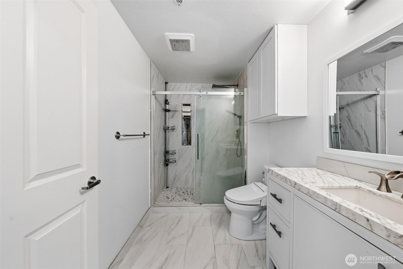 11920 98th Avenue NE #206, Kirkland, WA 98034