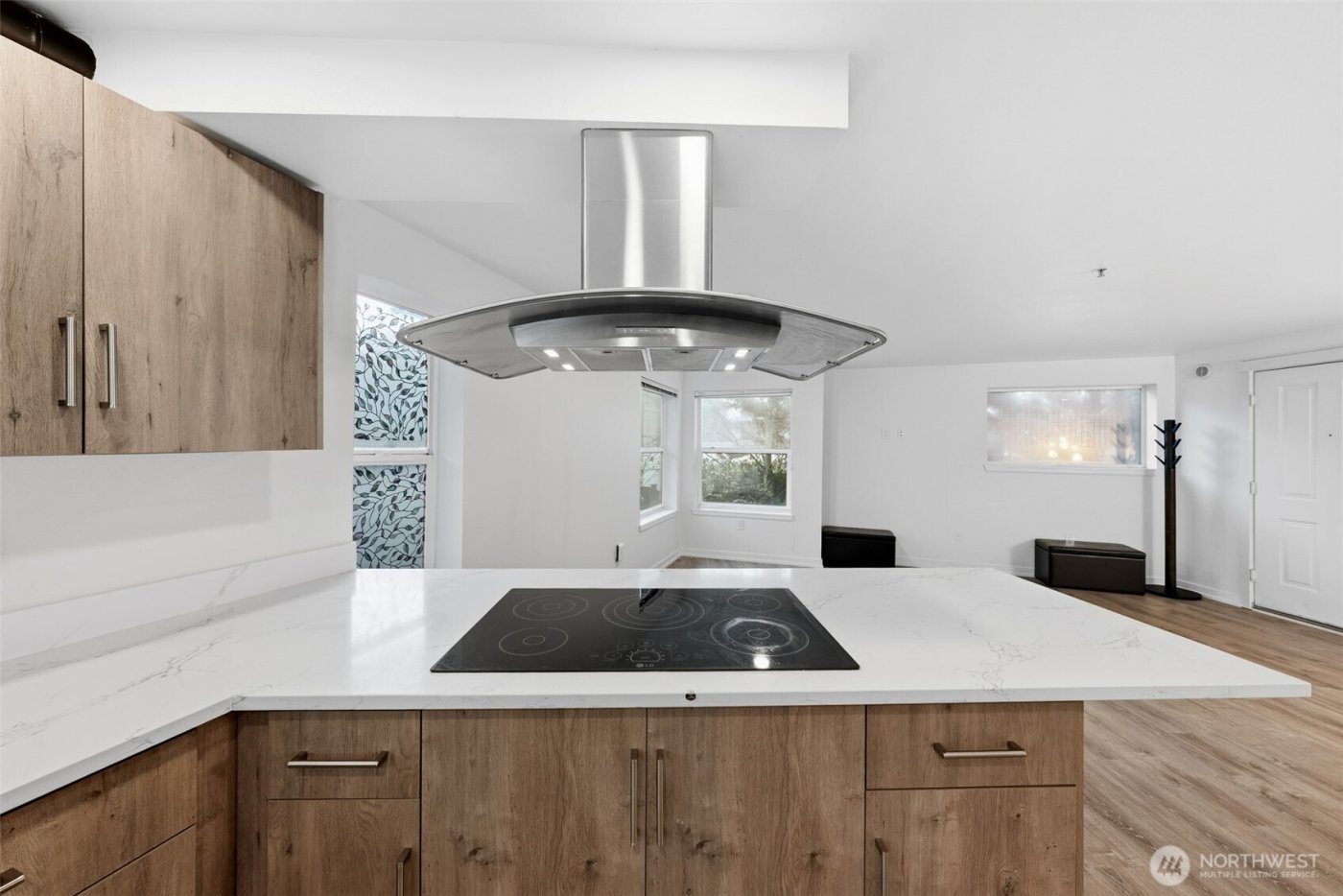 11920 98th Avenue NE #206, Kirkland, WA 98034