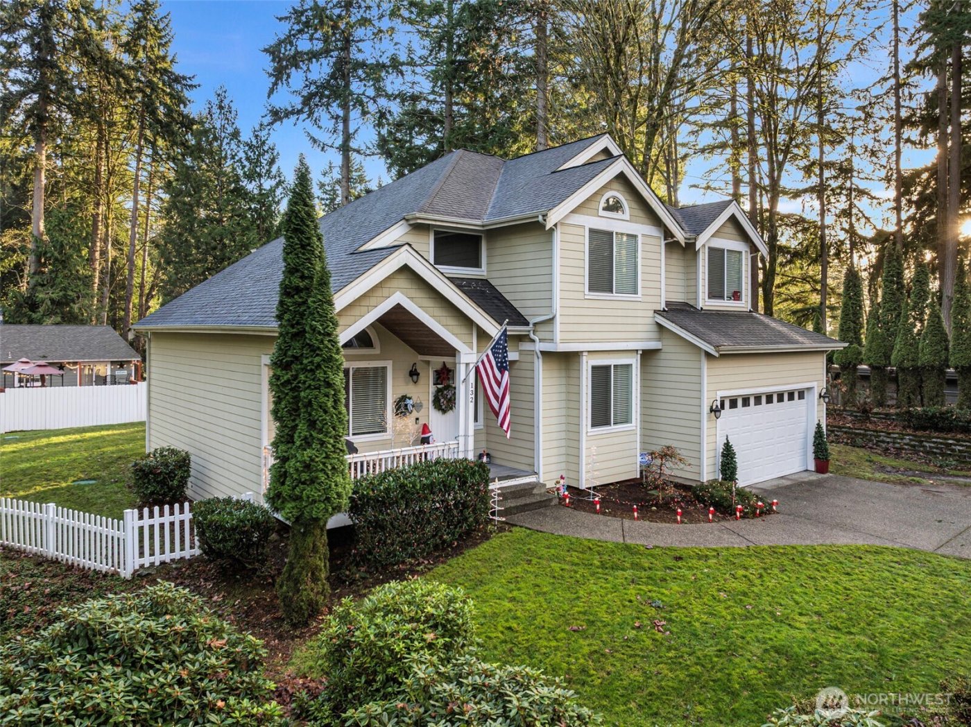 132 Park Avenue NW, Gig Harbor, WA 98335