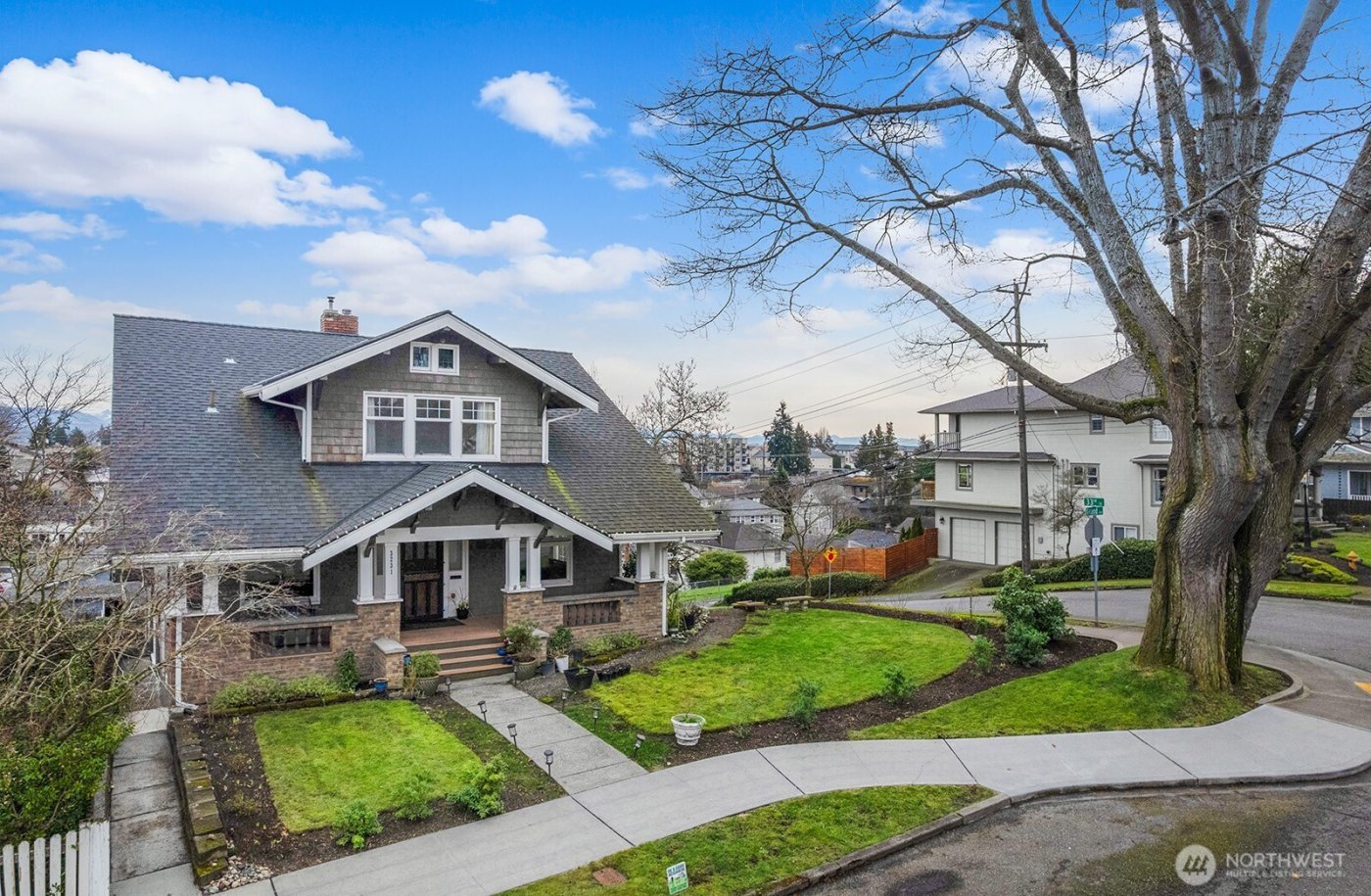 3231 Grand Avenue , Everett, WA 98201