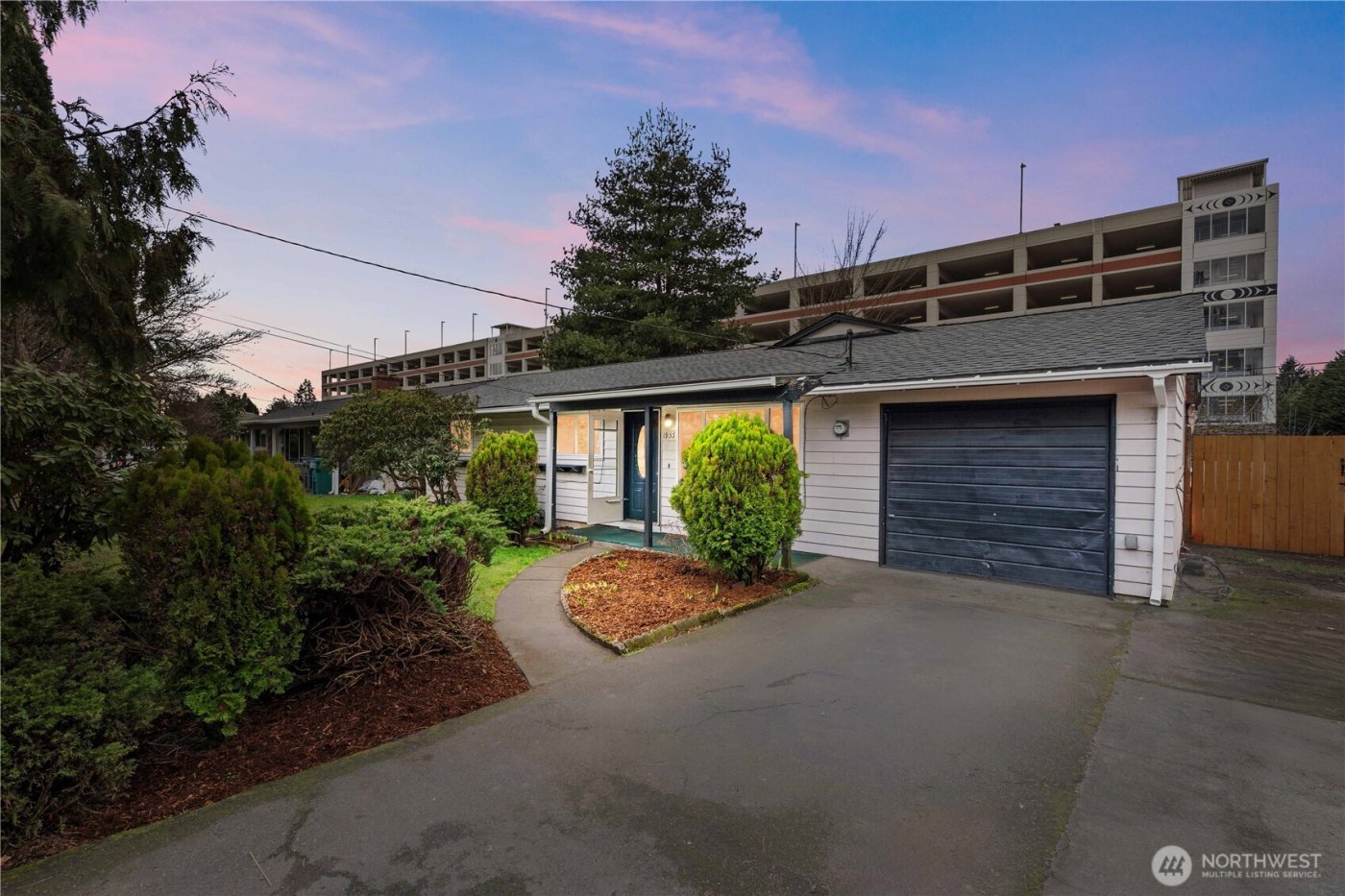 1935 Dogwood Dr. SE, Auburn, WA 98092