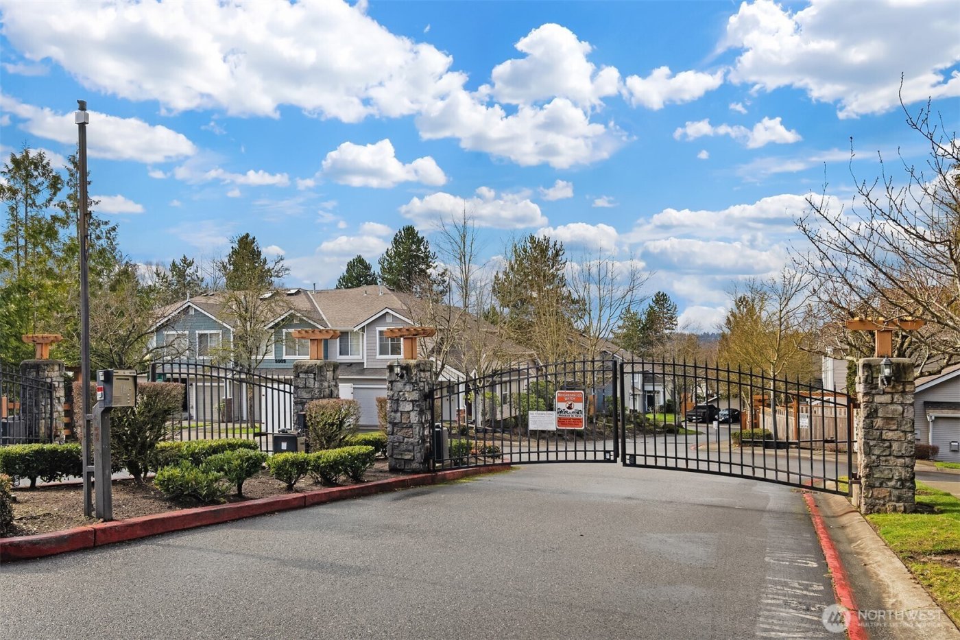 325 S 51st Street #A, Renton, WA 98055