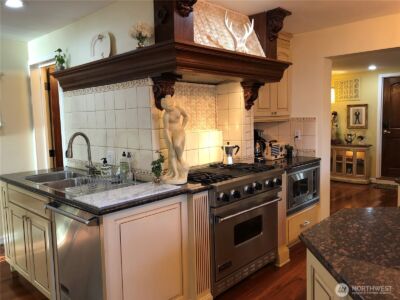 4030 Beach Drive SW, Seattle, WA 98116 - Photo 16