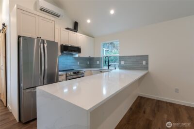 9361 Forest Court SW, Seattle, WA 98136 - Photo 13