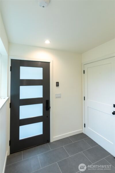 9361 Forest Court SW, Seattle, WA 98136 - Photo 3