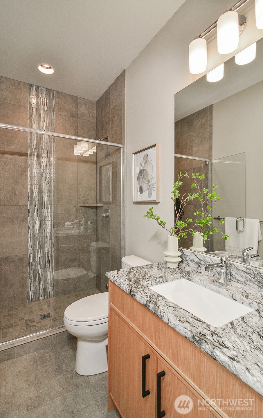 10202 44th Avenue SW, Seattle, WA 98146