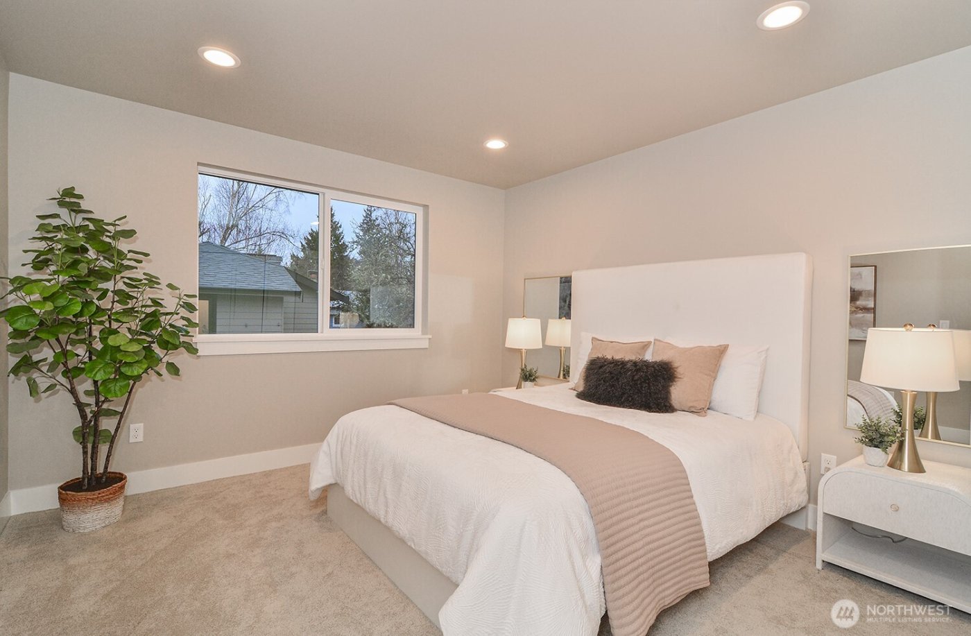 10202 44th Avenue SW, Seattle, WA 98146