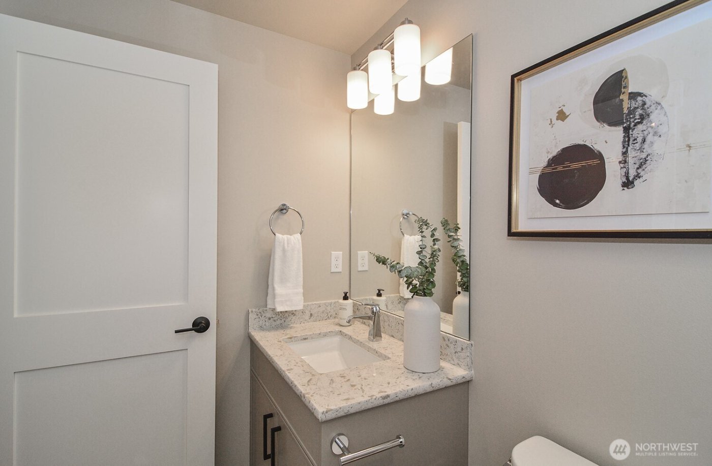 4319 SW 102nd Street , Seattle, WA 98146