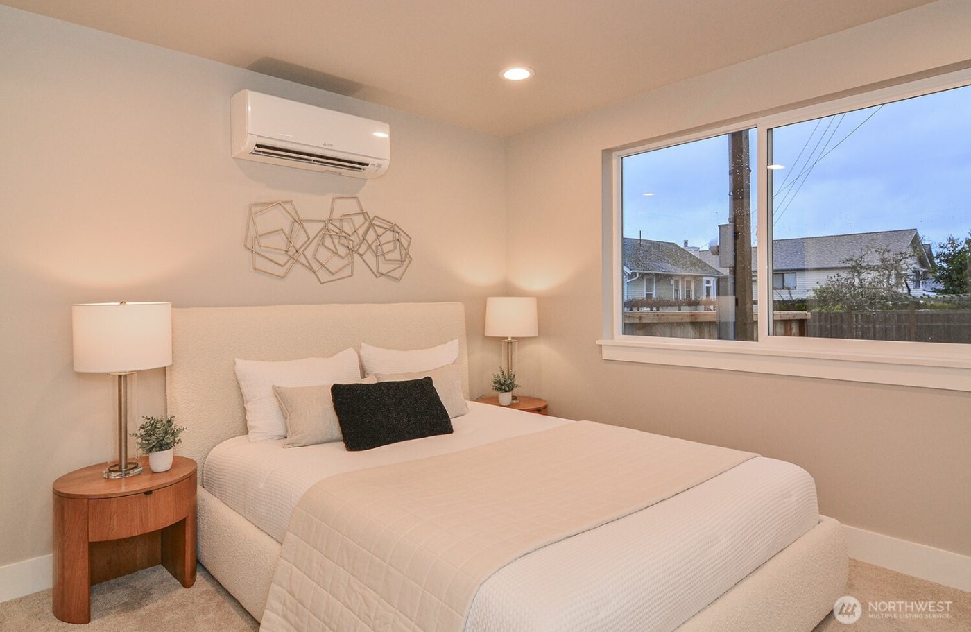 4319 SW 102nd Street , Seattle, WA 98146