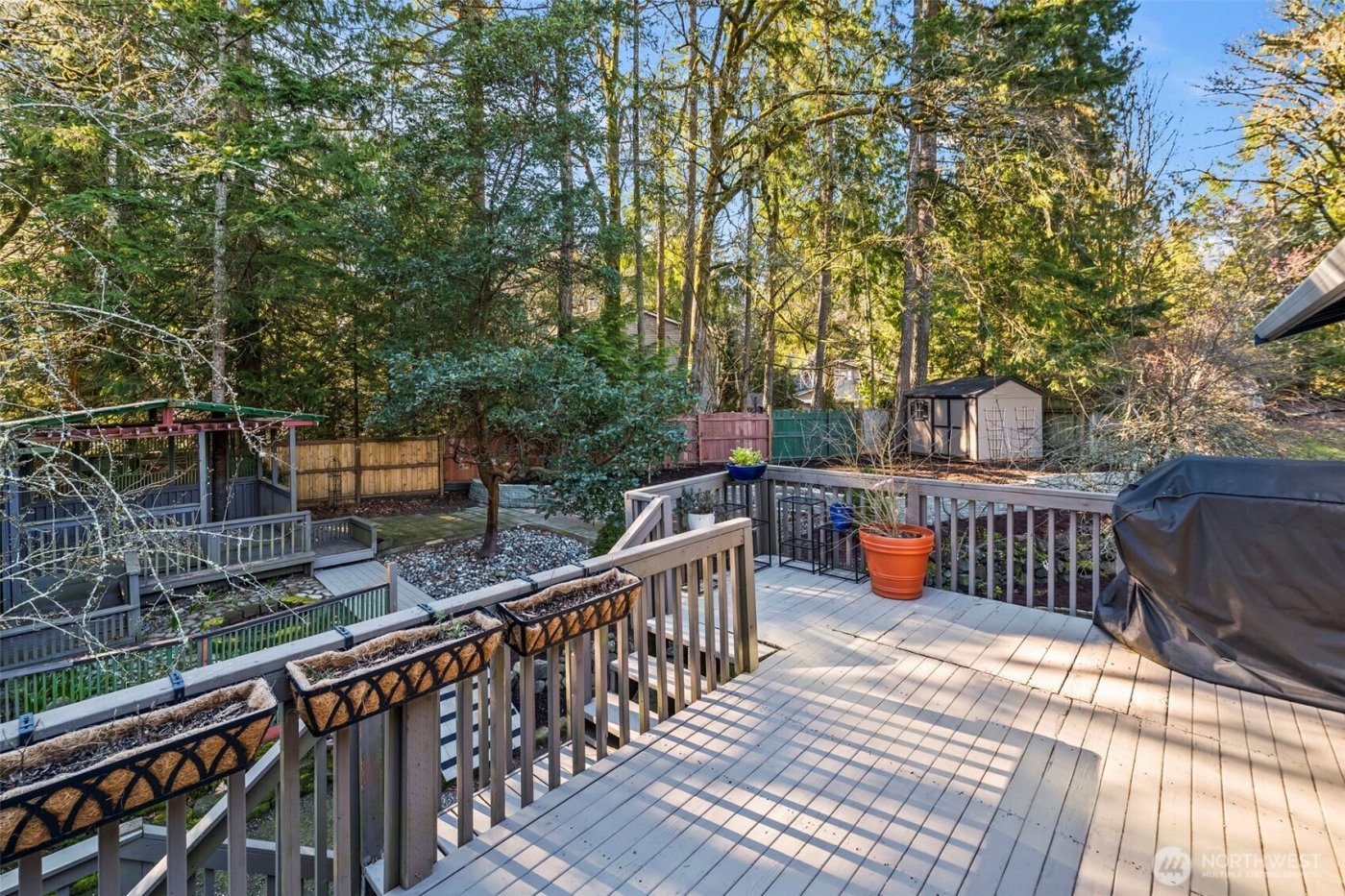 405 Falcon Court NE, Bremerton, WA 98311