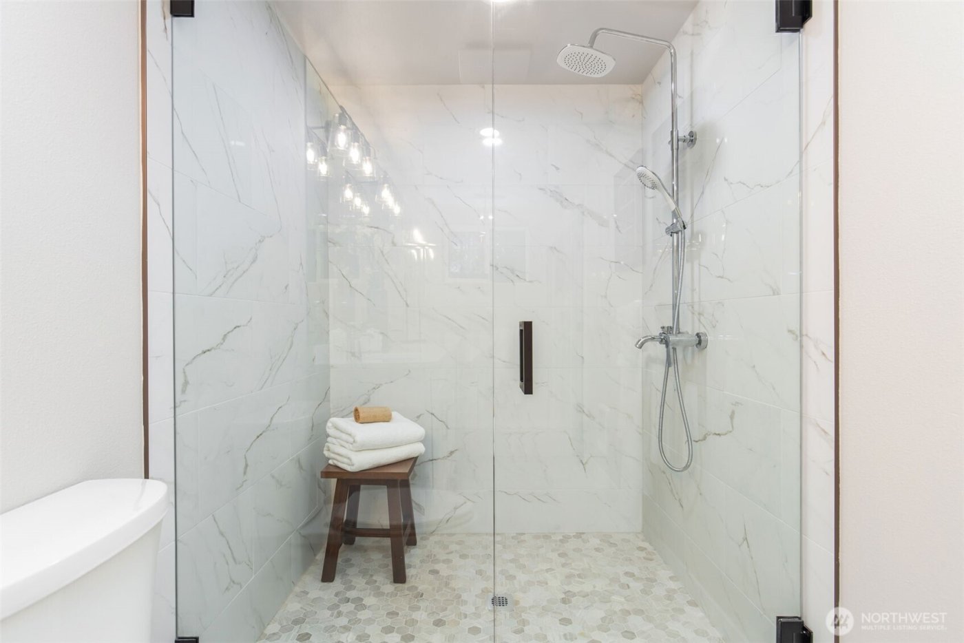 4501 Hemlock Lane NW, Gig Harbor, WA 98335