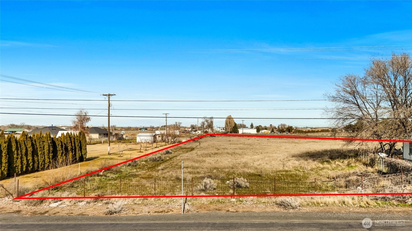 9524 Maple Drive NE, Moses Lake, WA 98837