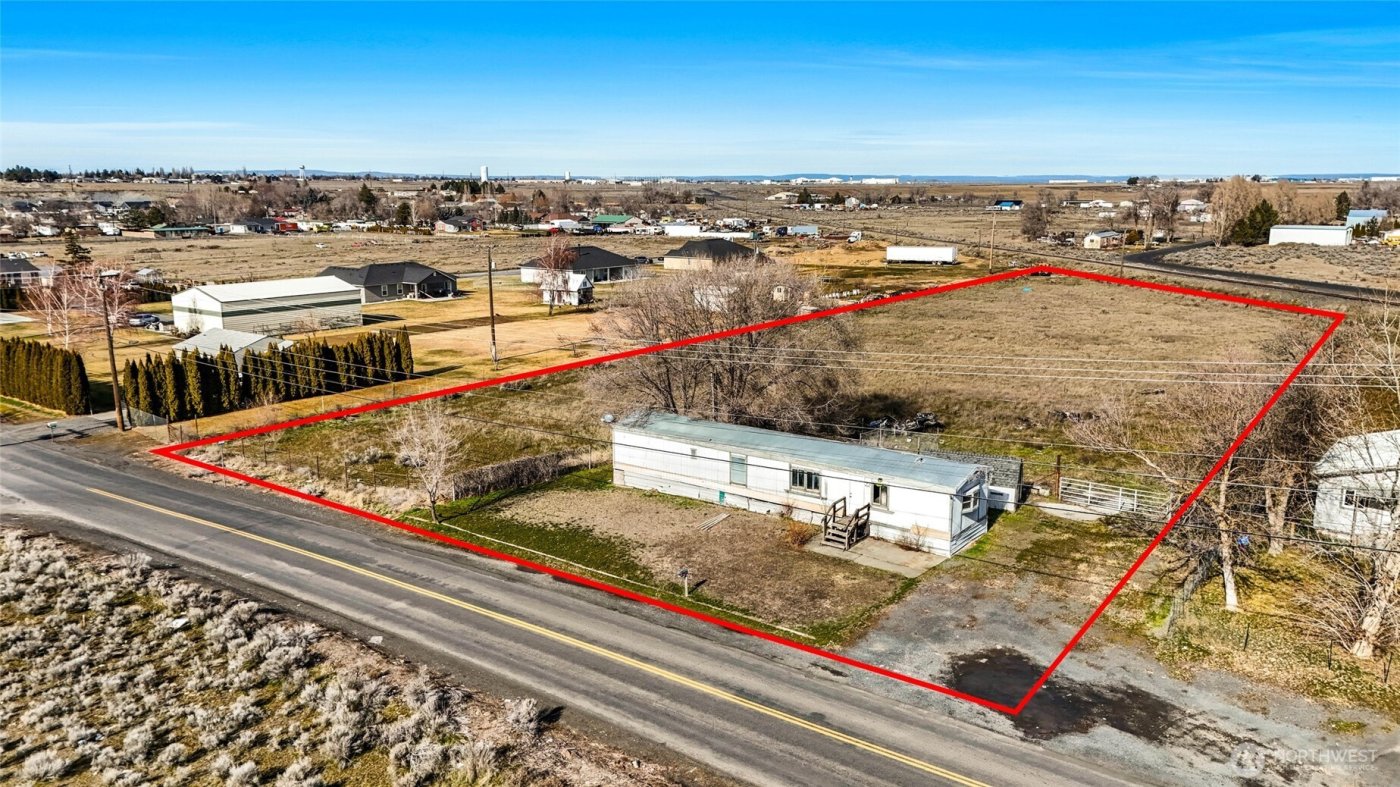 9524 Maple Drive NE, Moses Lake, WA 98837