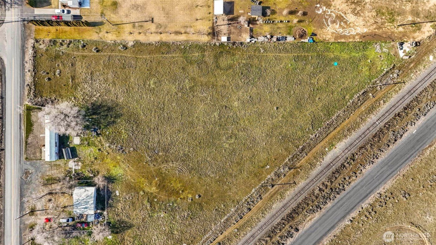 9524 Maple Drive NE, Moses Lake, WA 98837