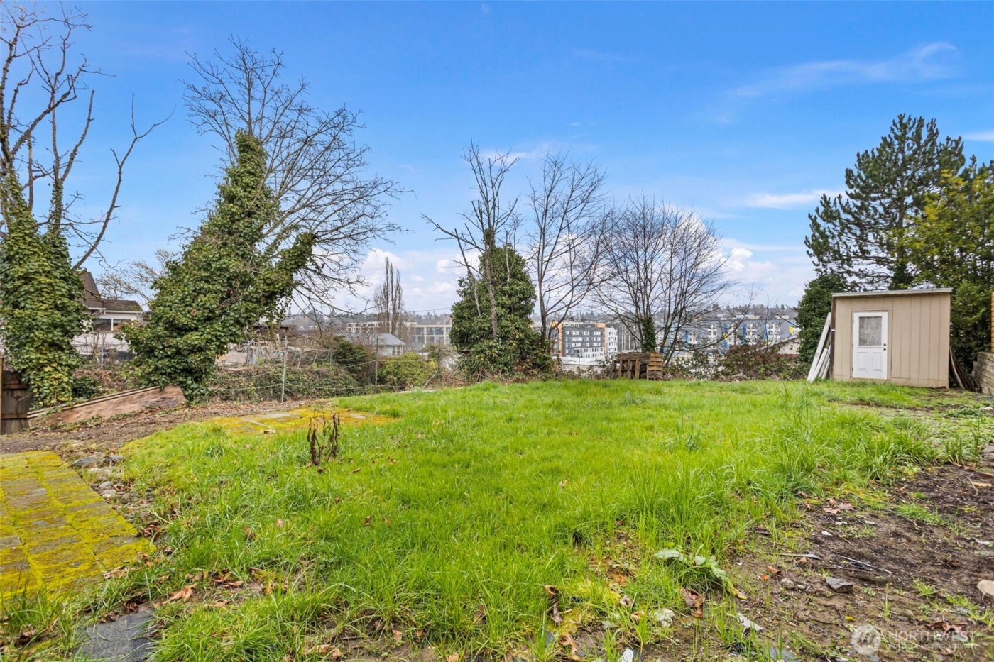 1901 S Plum Street , Seattle, WA 98144