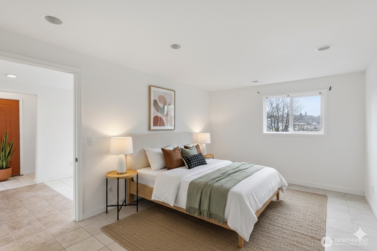 1901 S Plum Street , Seattle, WA 98144