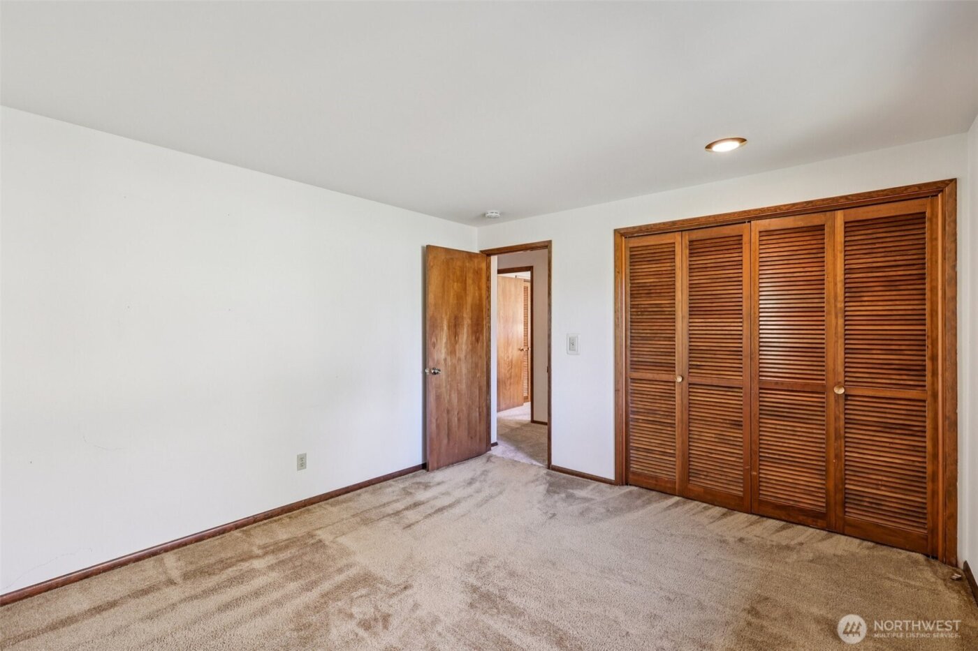 5712 Parkside Drive , Marysville, WA 98270