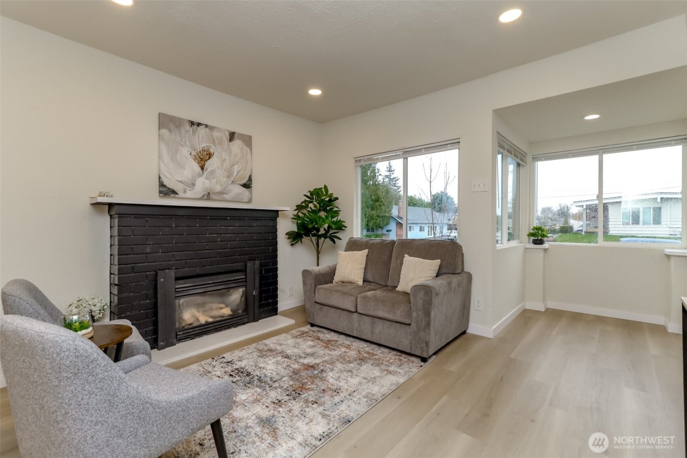 501 S 52nd Street , Tacoma, WA 98408