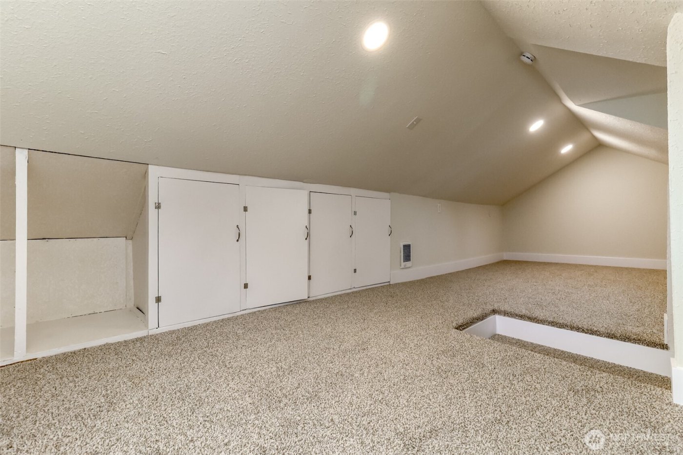 501 S 52nd Street , Tacoma, WA 98408