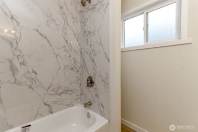 501 S 52nd Street , Tacoma, WA 98408 - Photo 10