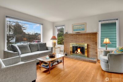 8317 30th Avenue NW, Seattle, WA 98117-3832 - Photo 3