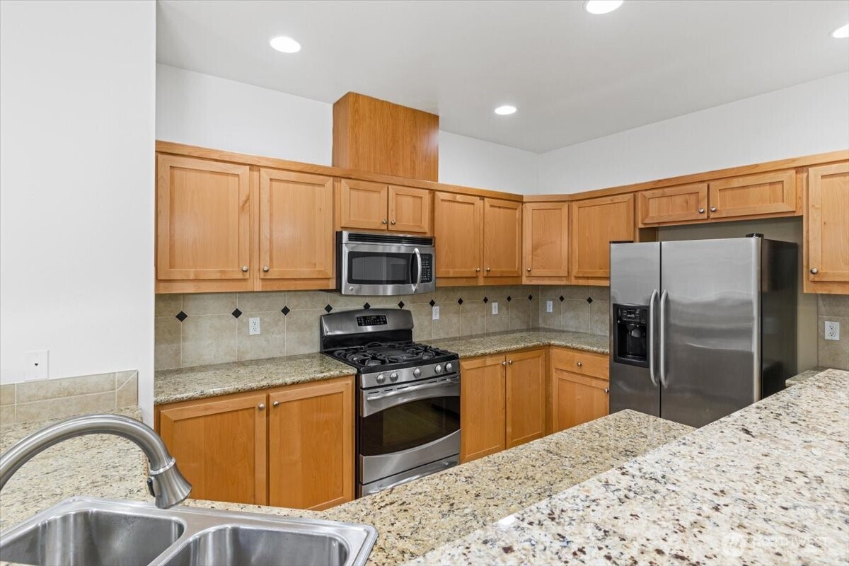 19102 20th Drive SE #B206, Bothell, WA 98012