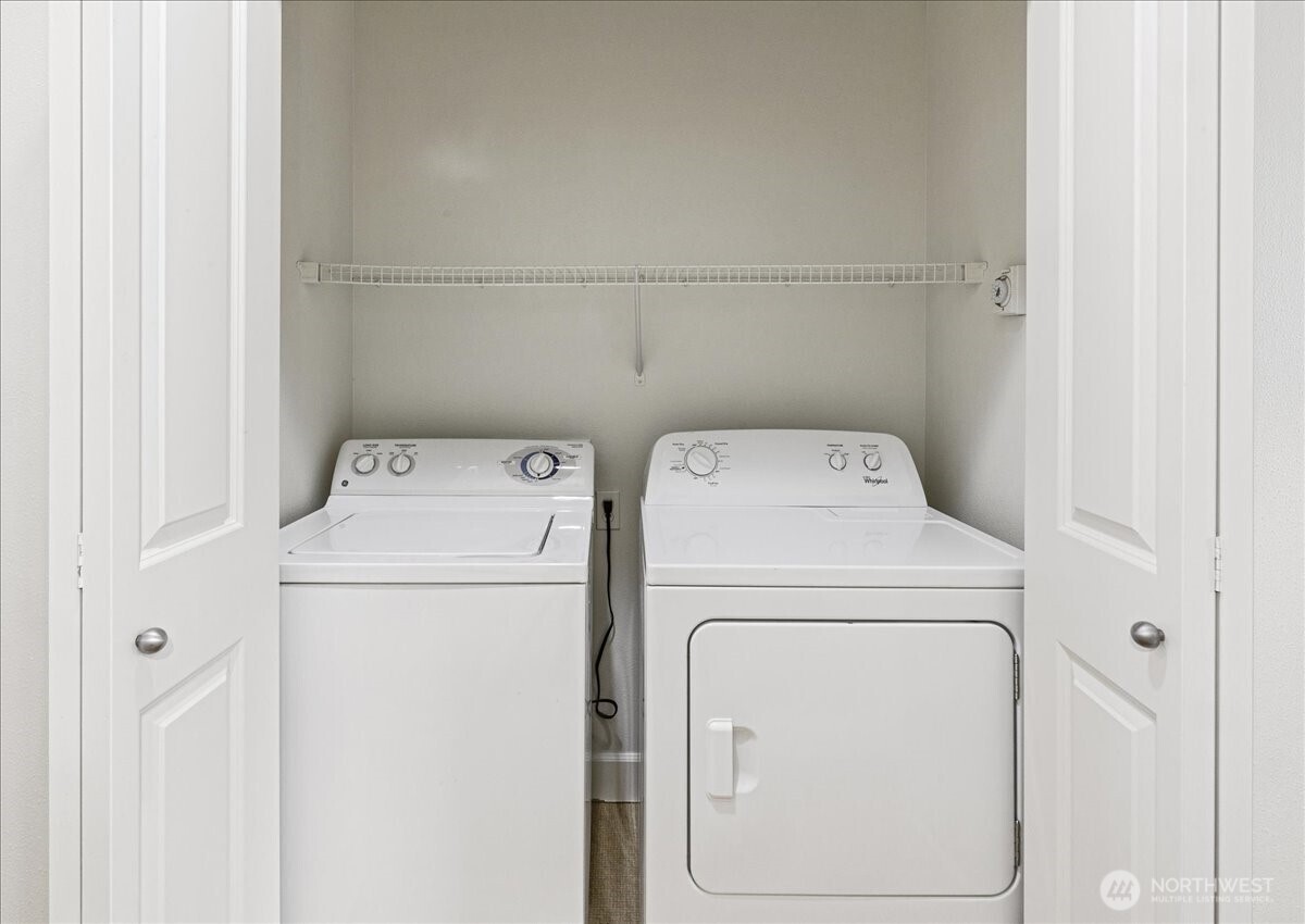 19102 20th Drive SE #B206, Bothell, WA 98012