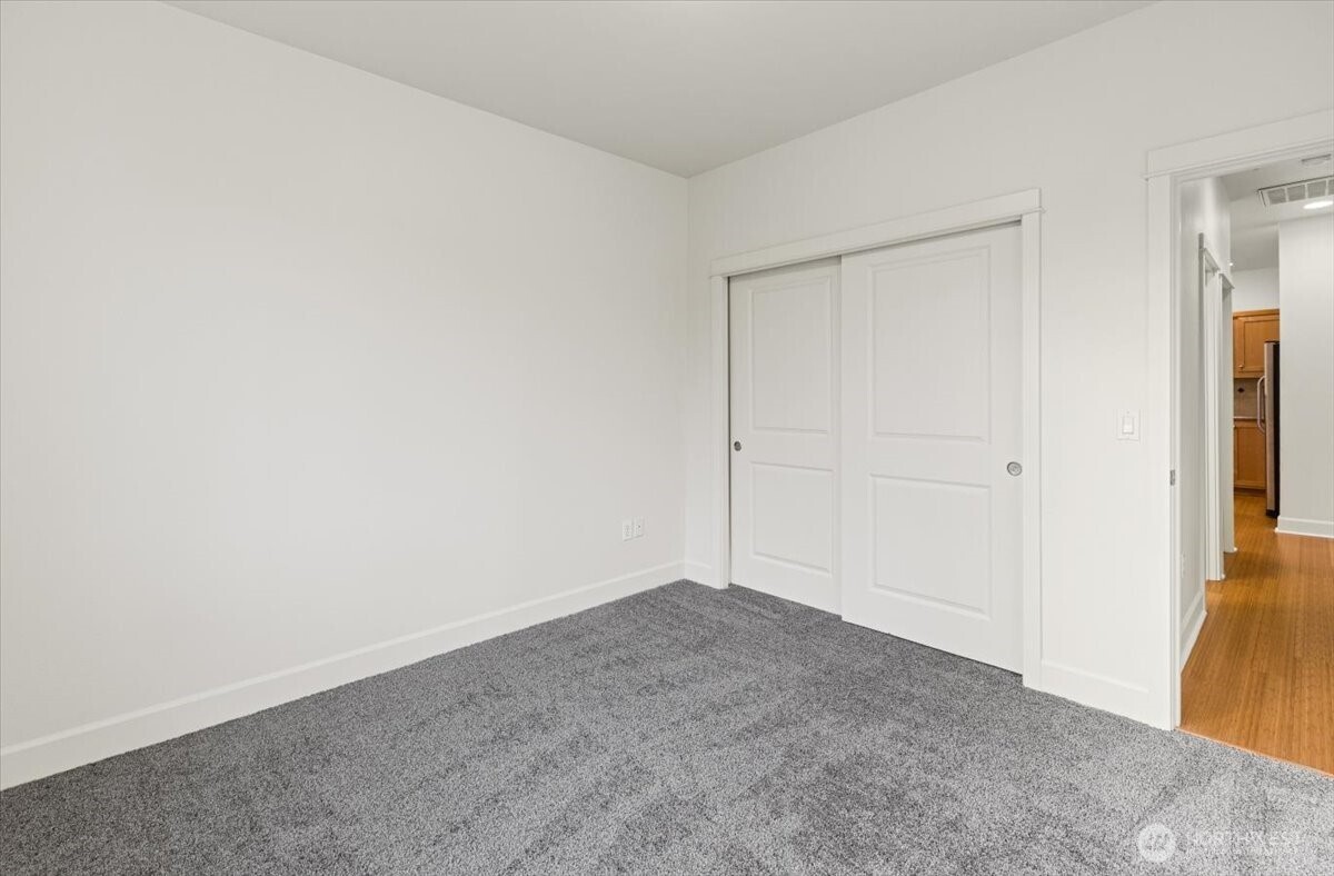 19102 20th Drive SE #B206, Bothell, WA 98012