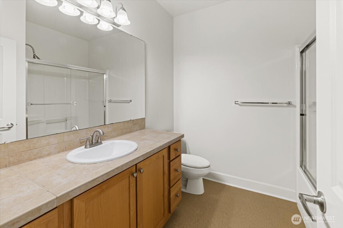 19102 20th Drive SE #B206, Bothell, WA 98012