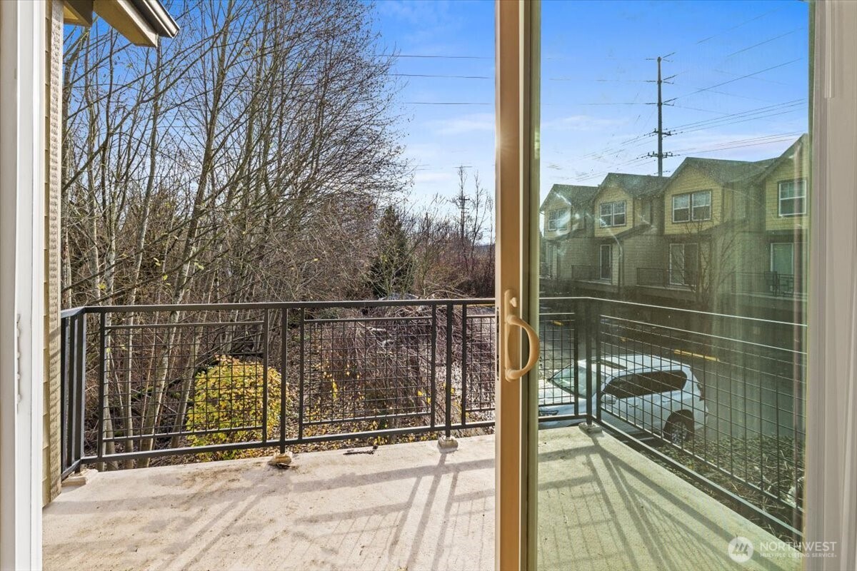 19102 20th Drive SE #B206, Bothell, WA 98012